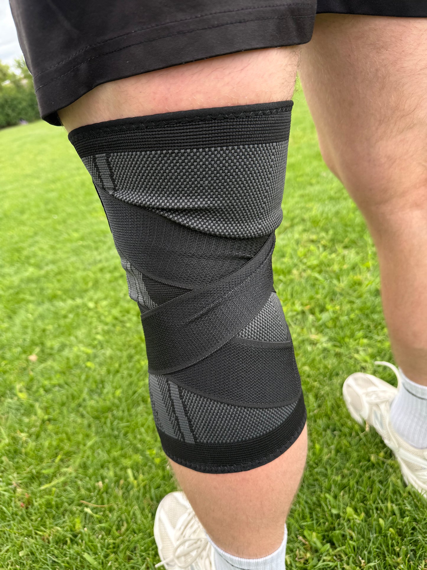 Athleet's Elastische Kniebrace met Verstelbare Banden